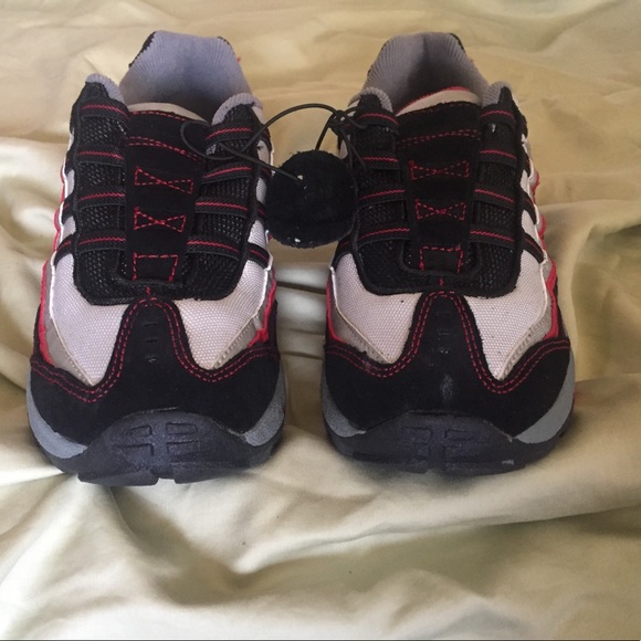 Boy’s joggers shoes from Children Place - Picture 2 of 8